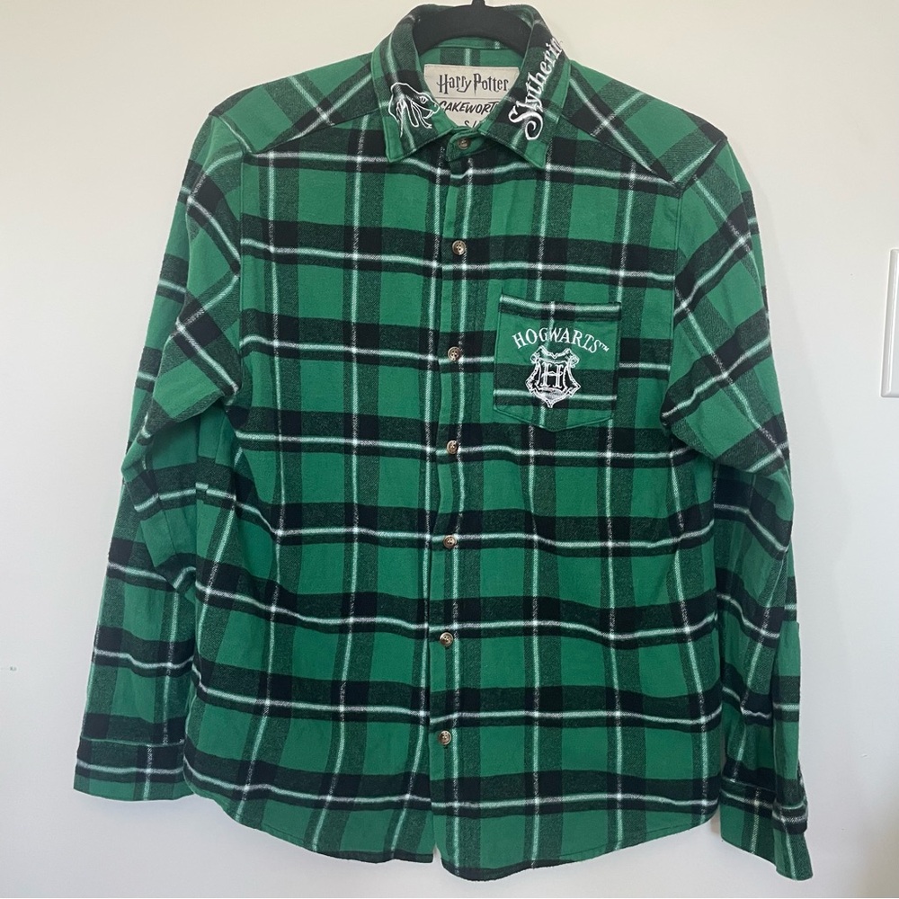 Harry Potter‎ Unisex Flannel Small Slytherin Long Sleeve Cakeworthy Button Up
